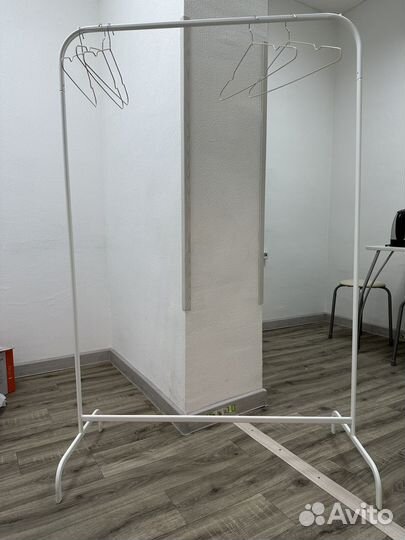 Вешалка напольная