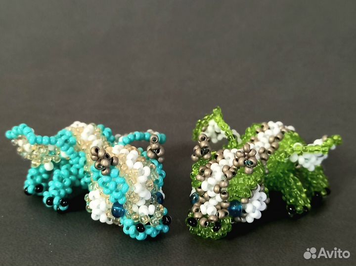 Украшения из бисера
