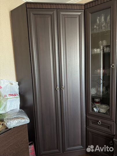 Шкаф стенка