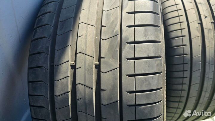 Pirelli P Zero 275/40 R21 и 315/35 R21