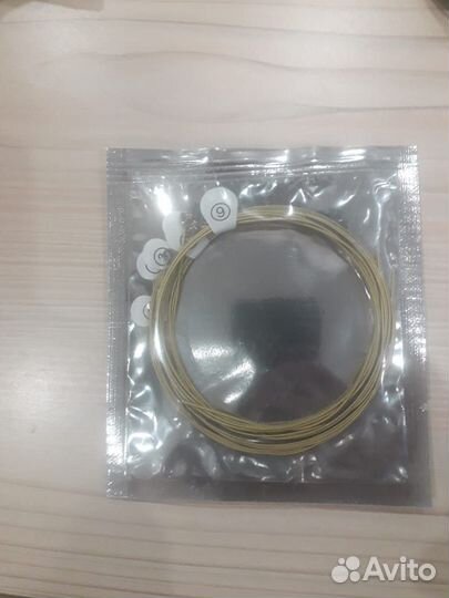 Чехол, ремень, каподастр, струны для гитары