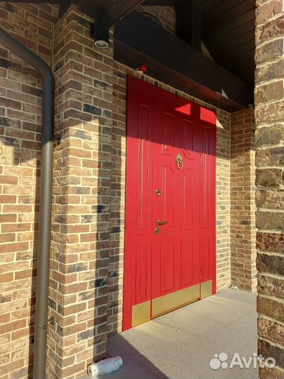 Дверь металлическая входная в дом