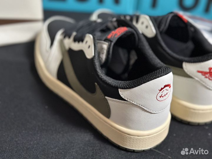 Nike Air Jordan 1 Retro Low og sp travis scott oli