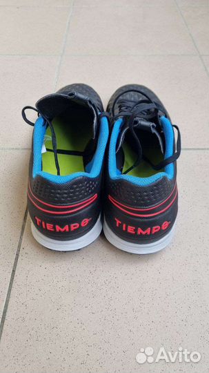 Сороконожки Nike Tiempo 44 размер
