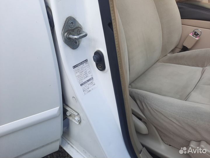 Toyota Corolla Runx 1.5 AT, 2003, 360 000 км