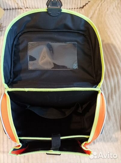 Ранец школьный для мальчика новый