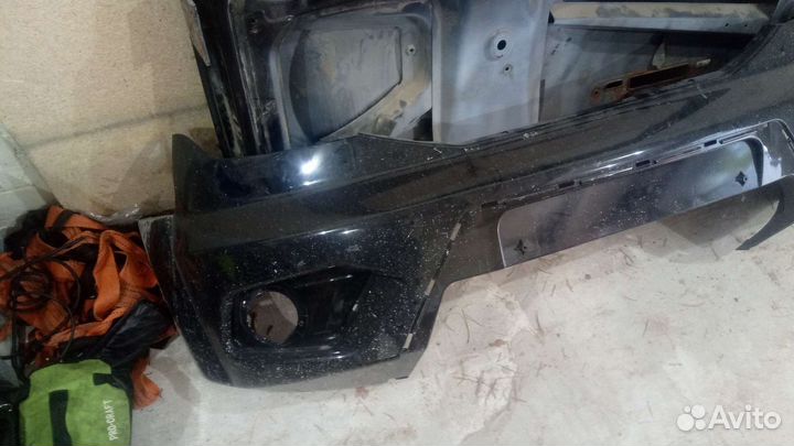 Продам бампер передний УАЗ патриот 3 б/у