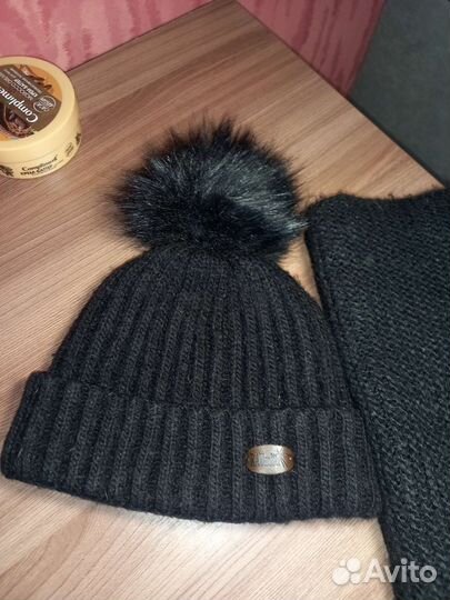 Комплект шапка и снуд зимний