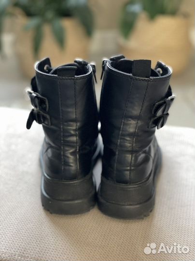 Демисезнные ботинки zara
