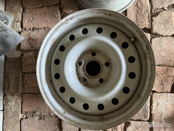 Автомобильные диски газ 3110 r15