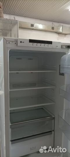 Встраиваемый холодильник LG