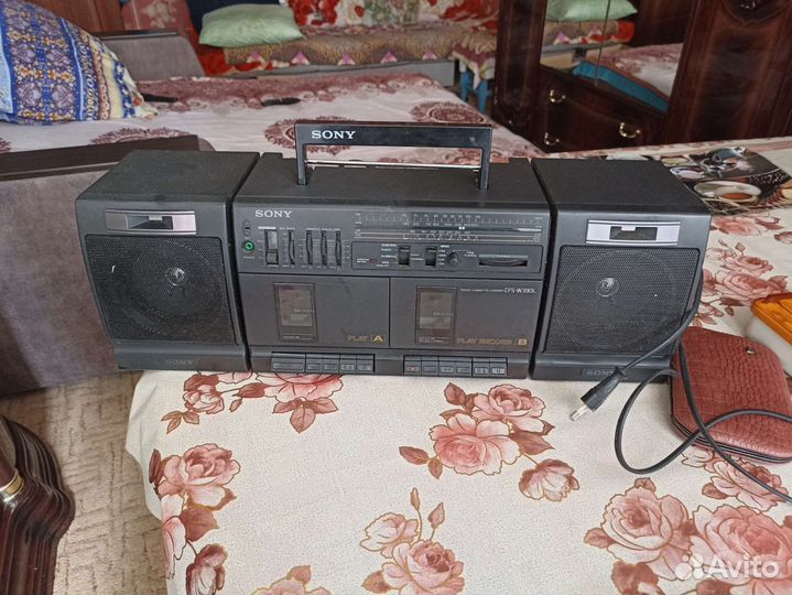 Кассетная дека sony