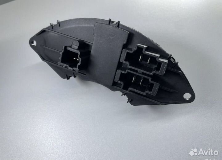 Резистор реостат отопителя печки 6441.се