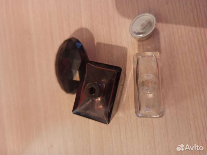 Флаконы от духов Versace