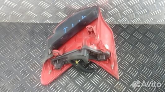 Фонарь задний правый peugeot 3008 (1GM01MY01)