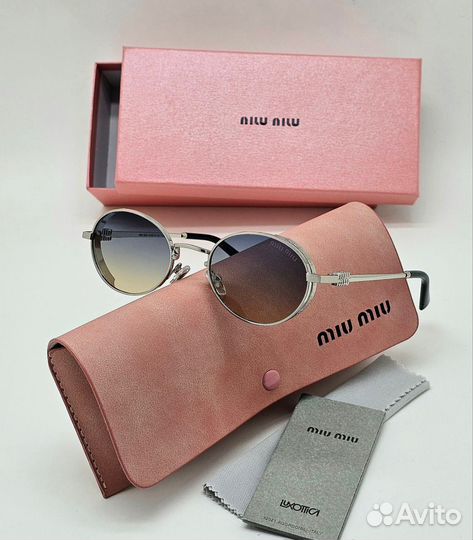 Солнцезащитные очки miu miu