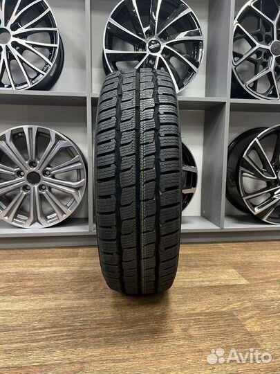 Kumho Winter PorTran CW51 165/70 R14C