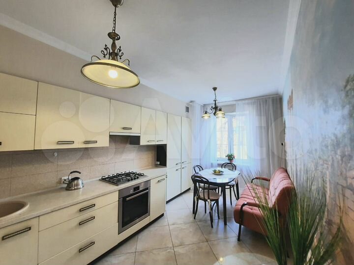 2-к. квартира, 55 м², 3/4 эт.