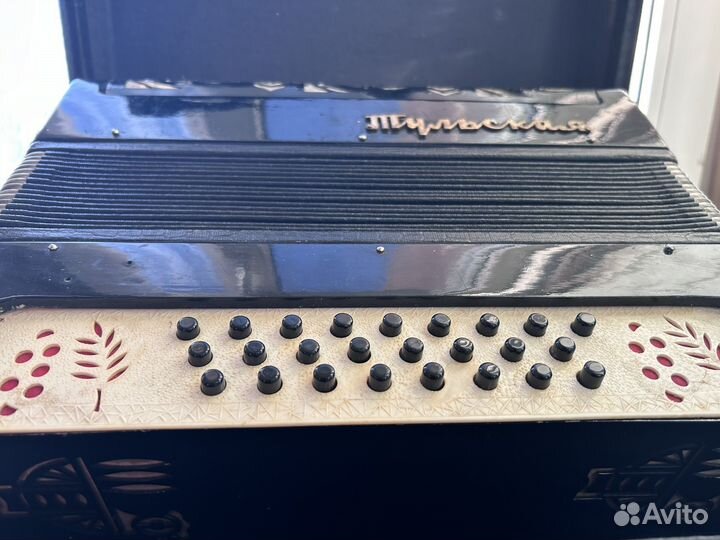 Гармонь тульская 402