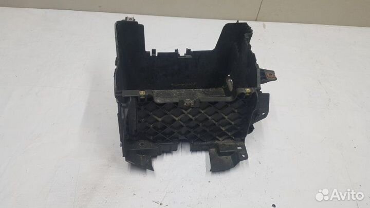 Площадка акб Renault Megane 3 K4M 2009