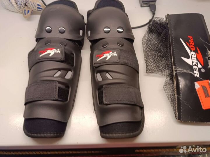 Налокотники (вело-мото)