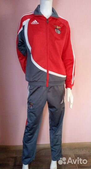 Спортивный костюм. Размер L, XL