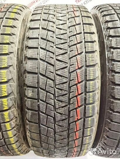 Bridgestone Blizzak DM-V1 235/65 R17 108R