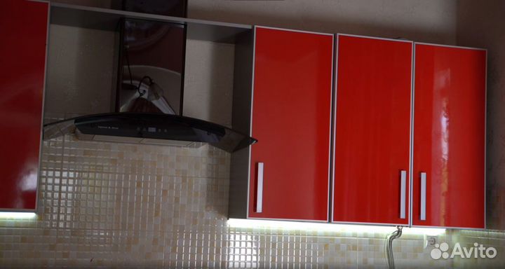 Система подсветки дома в монохромных цветах