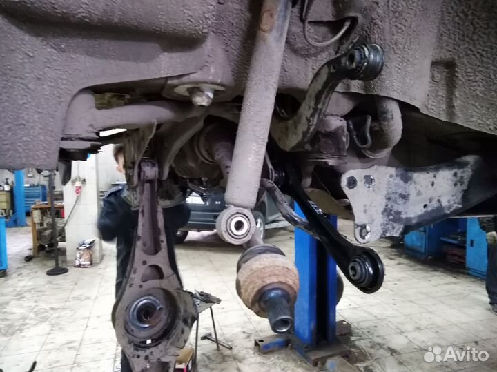 Volkswagen Джетта Изношены задние амортизаторы