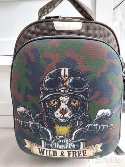 Рюкзак с колесами