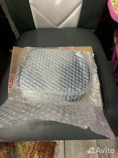 Боковое зеркало