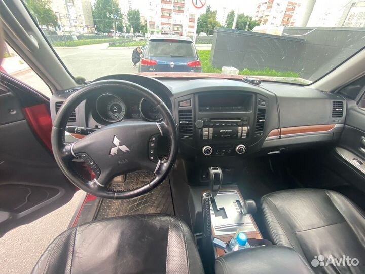 Mitsubishi Pajero 3.8 AT, 2007, 331 700 км