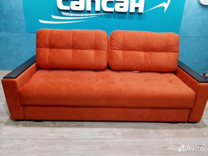 Диван