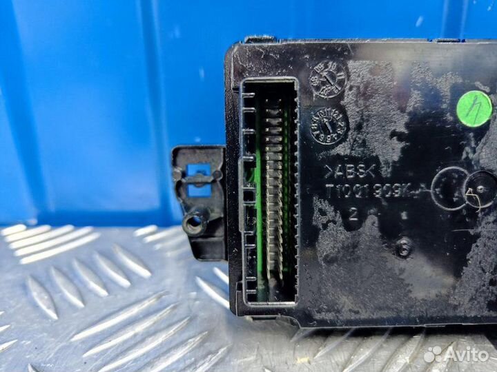 Блок управления печкой Renault Scenic 3 M4R 711