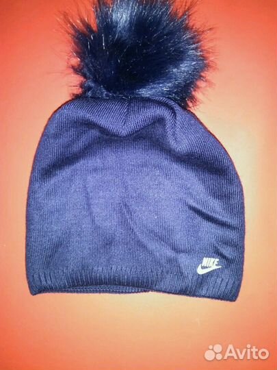 Зимняя шапка новая