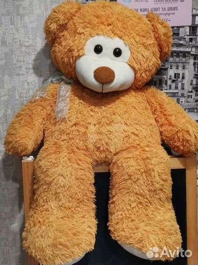 Плюшевый медведь
