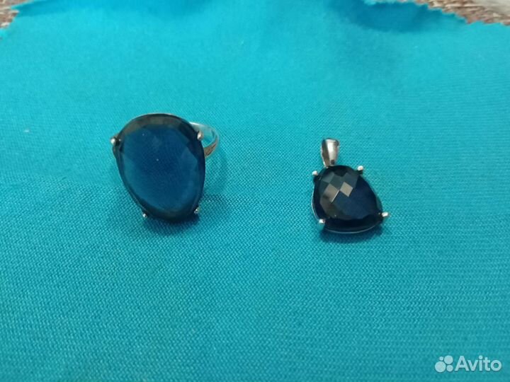 Серебряный комплект