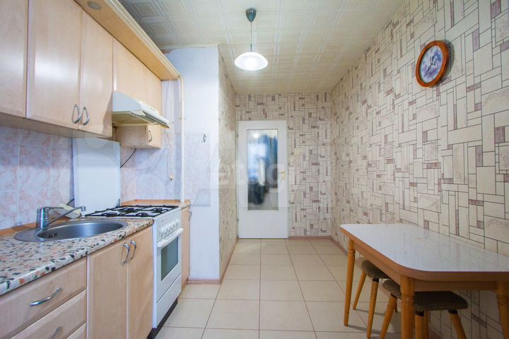 2-к. квартира, 54 м², 5/5 эт.