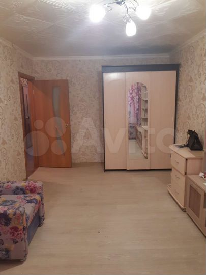 3-к. квартира, 63 м², 2/5 эт.