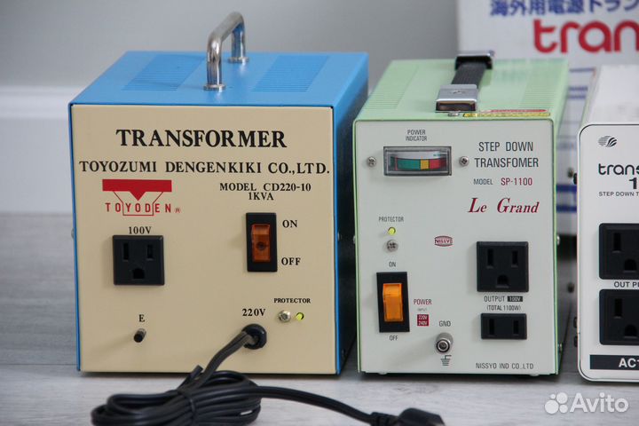 Японский понижающий трансформатор Nissyo Toyozumi