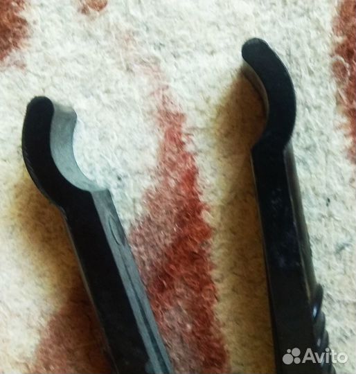 Щипцы для установки и съёма предохранителей