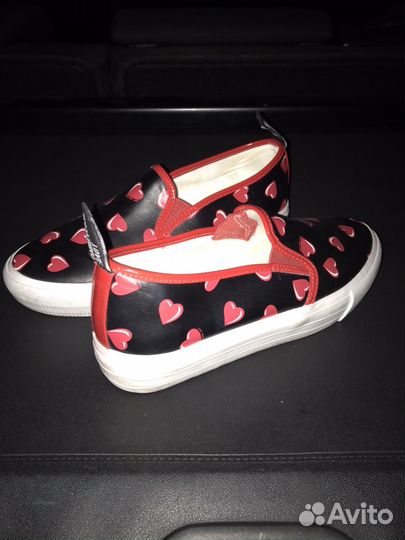 Слипоны Moschino love