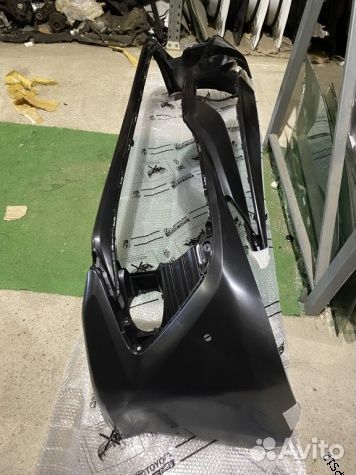 Бампер передний 2018-2021 Тойота Камри В 70 новый