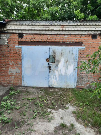 Гараж, > 30 м²