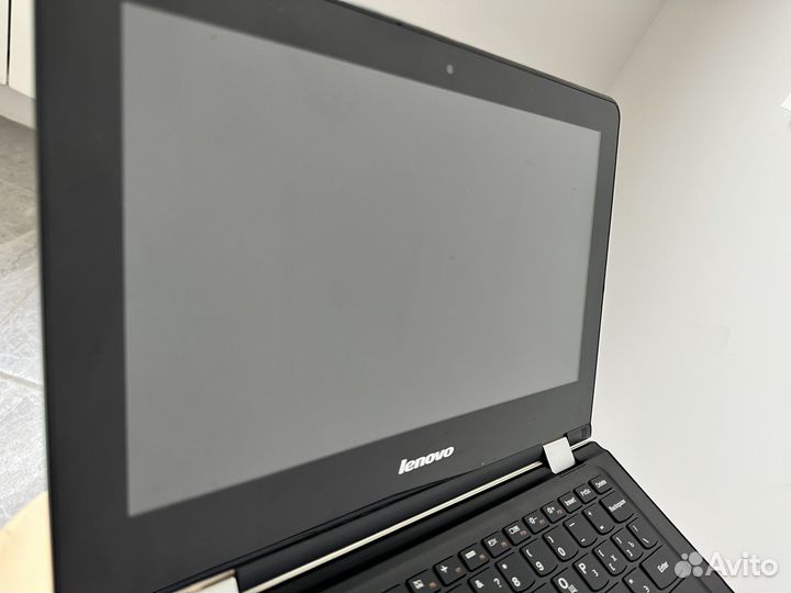 Ноутбук Lenovo Yoga 300-11BR