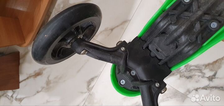 Самокат детский новый