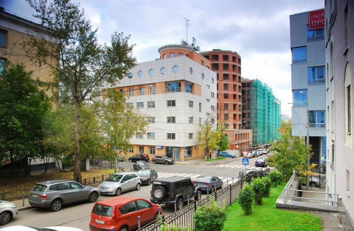 Здание с подземным паркингом на Курской