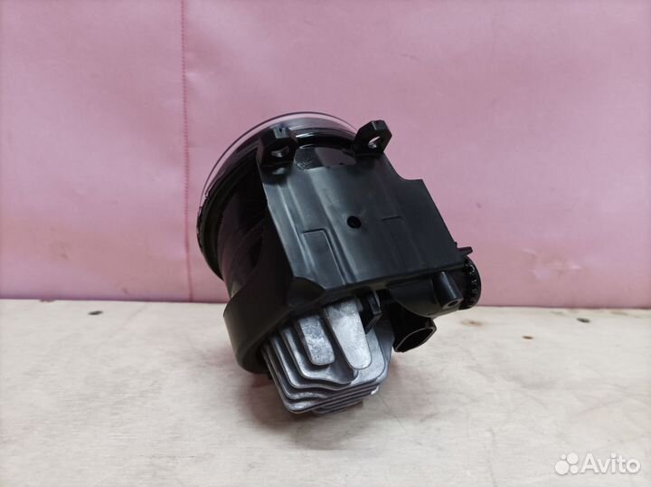 Фара птф Toyota Camry 8 хв70 2017