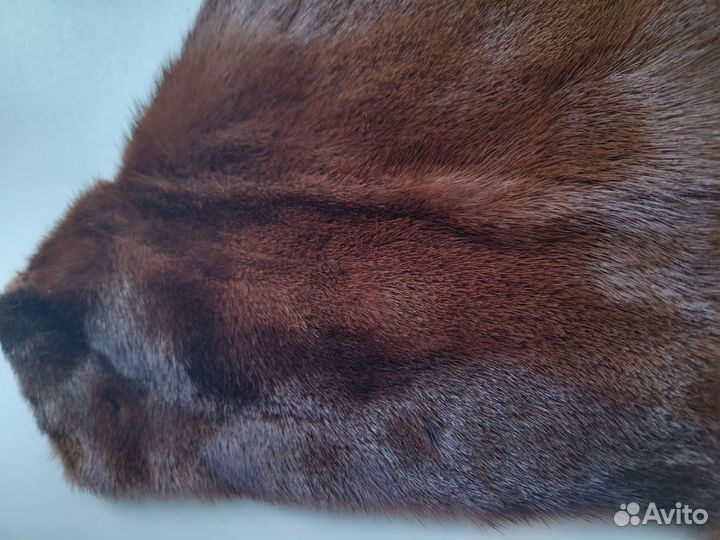 Кусочки меха норки