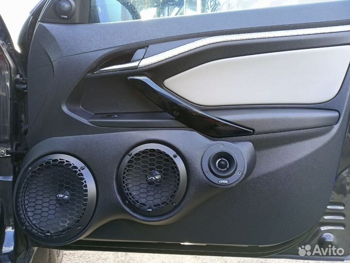 Подиумы LADA vesta 20 + 16 + рупор